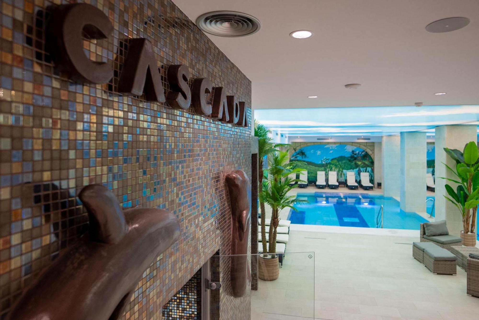 Cascada Hotel 4*